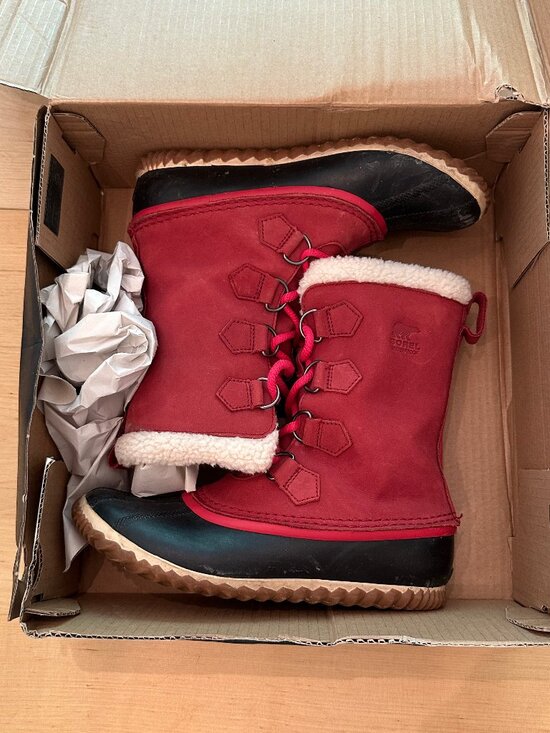 Sorel Shoes - SOREL Caribou Slim - Red Element - Size Women's 9.5